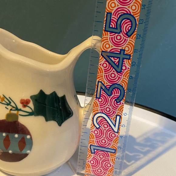 HARTSTONE Christmas Traditions Holiday Restaurantware Creamer - Picture 5 of 8
